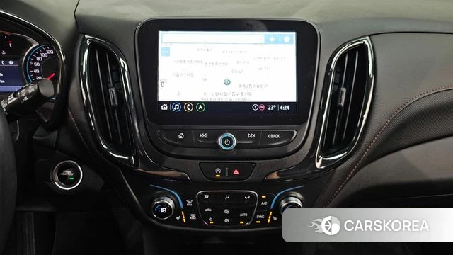 Chevrolet (GM Daewoo) The New Equinox 2022 Белый из Кореи, фото 5