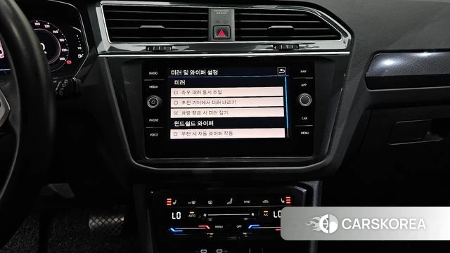 Volkswagen Tiguan second Generation 2021 Белый из Кореи, фото 5