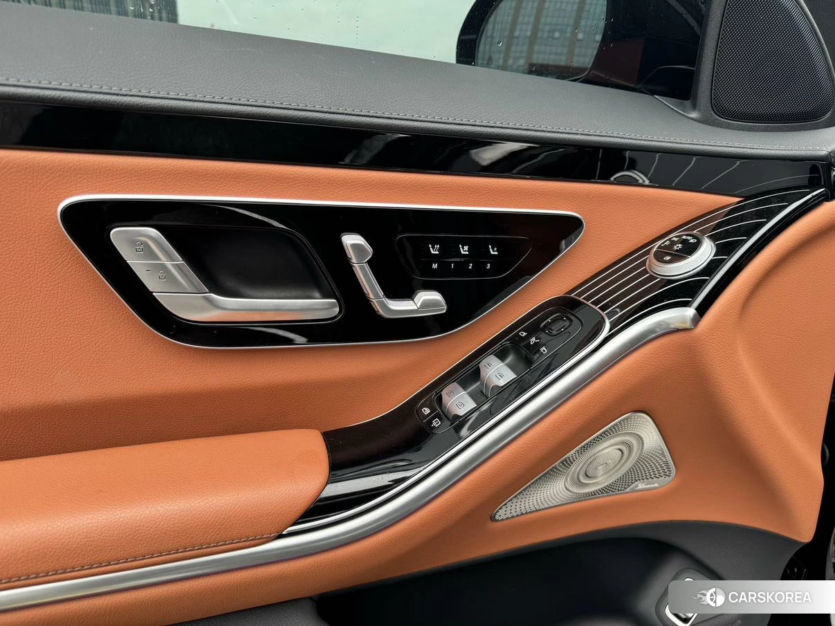 Mercedes-Benz S-Class 2023 Черный из Китая, фото 5