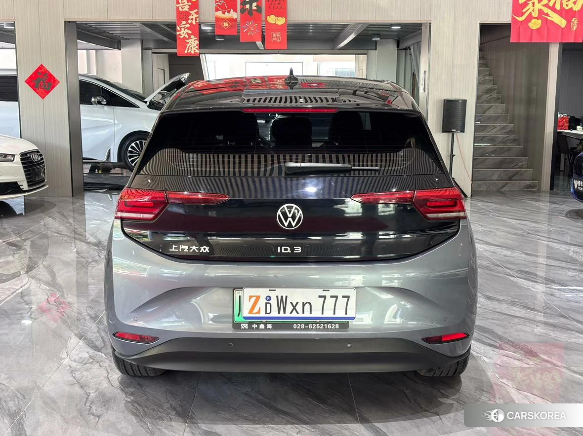 Volkswagen ID.3 2022 Темно-серый из Китая, фото 5