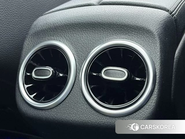 Mercedes-Benz A-Class 2021 Белый из Китая, фото 5