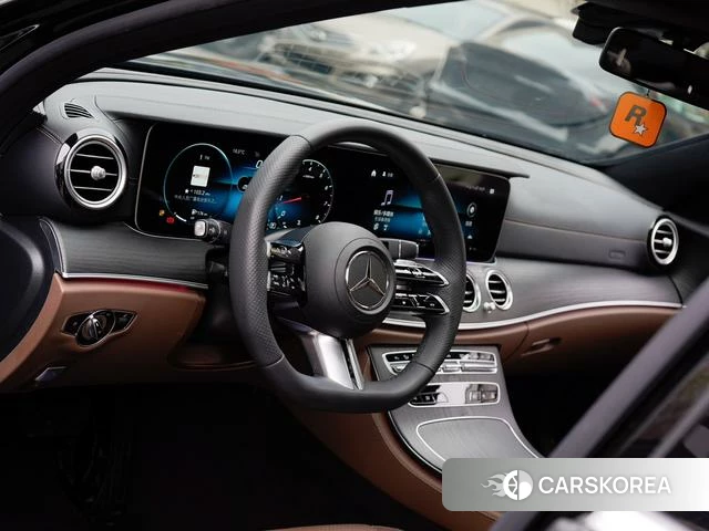 Mercedes-Benz E-Class 2023 Черный из Китая, фото 5