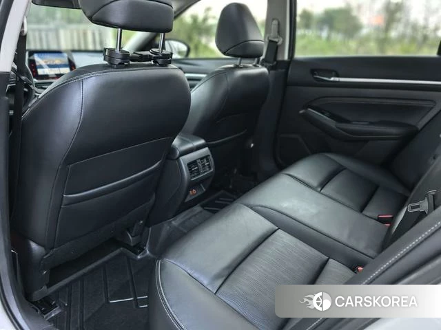 Nissan Altima 2021 Белый из Китая, фото 5