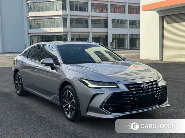 Toyota Avalon 2022 Серебристо-серый из Китая, фото 5