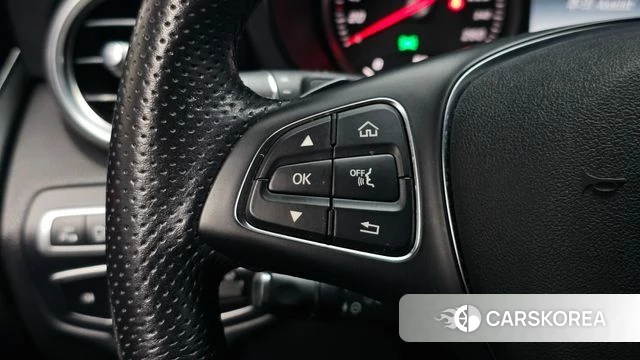 Mercedes-Benz GLC-Class X253 2019 Белый из Кореи, фото 5