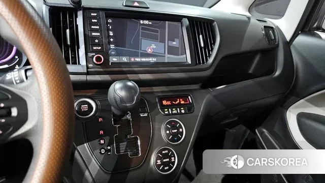 Kia The New Kia Ray 2023 Черный из Кореи, фото 5