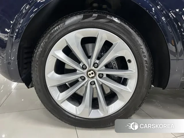 Bentley Bentayga 2020 Синий из Кореи, фото 5