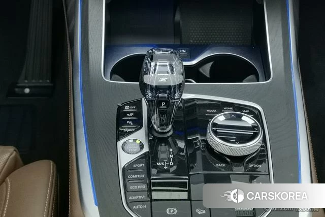 BMW X7 2022 Черный из Китая, фото 5