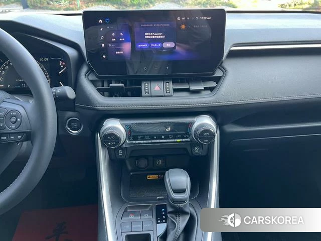 Toyota RAV4 2024 Черный из Китая, фото 5