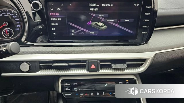 Kia K5 3rd generation 2022 Белый из Кореи, фото 5