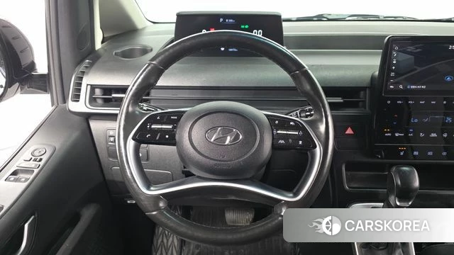 Hyundai Staria 2023 Белый из Кореи, фото 5