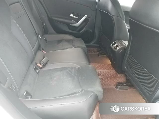 Mercedes-Benz A-Class 2021 Белый из Китая, фото 5
