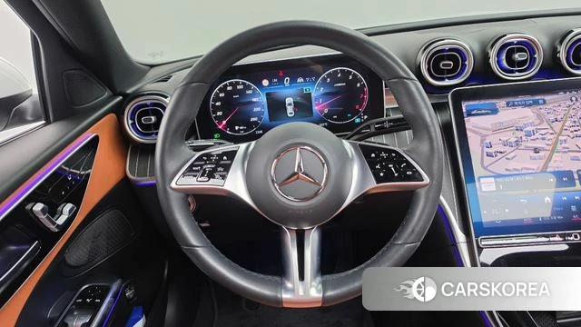 Mercedes-Benz C-Class W206 2023 Белый из Кореи, фото 5
