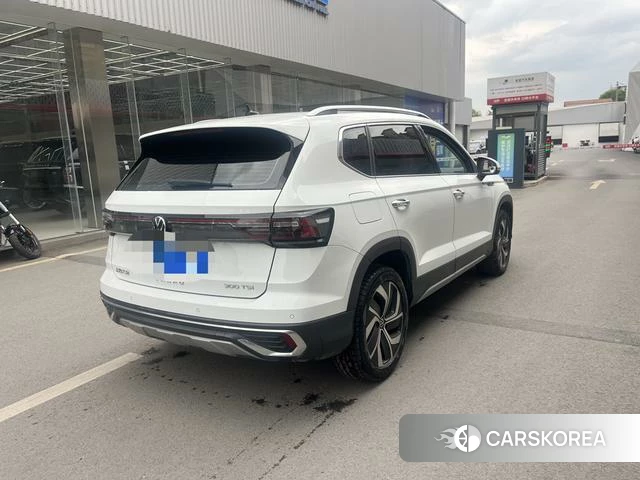 Volkswagen Tharu 2025 Белый из Китая, фото 5