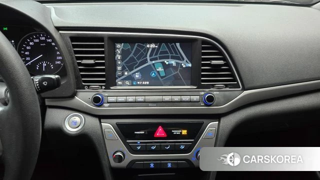 Hyundai Avante AD 2018 Белый из Кореи, фото 5