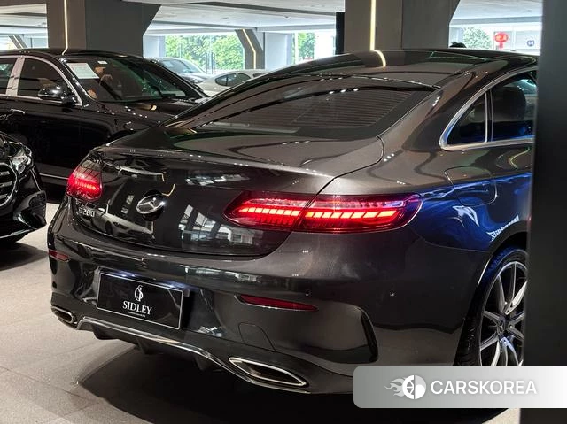 Mercedes-Benz E-Class 2021 Темно-серый из Китая, фото 5