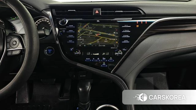 Toyota Camry (XV70) 2018 Коричневый из Кореи, фото 5