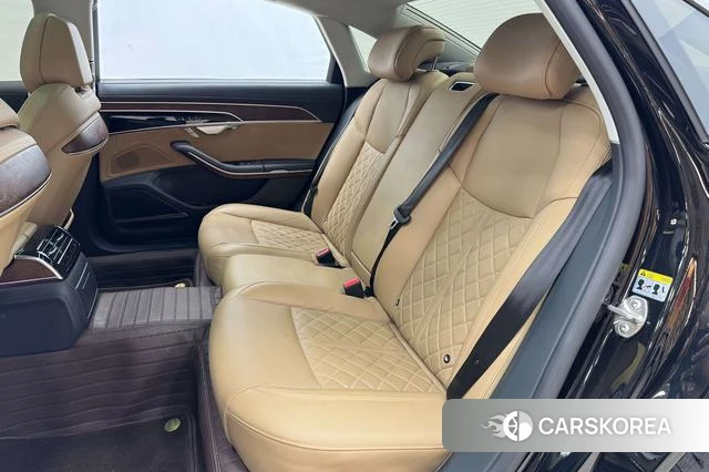 Audi A8 2020 Черный из Китая, фото 5