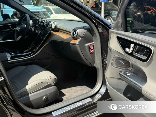 Mercedes-Benz C-class 2023 Черный из Китая, фото 5
