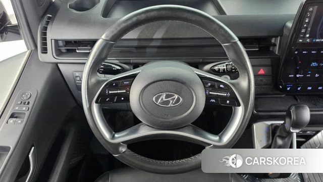 Hyundai Staria 2023 Серебристо-серый из Кореи, фото 5