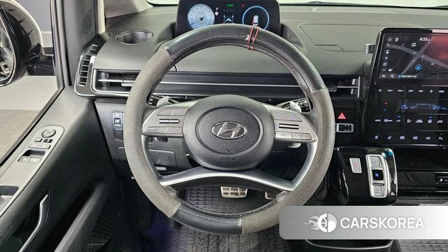 Hyundai Staria 2023 Черный из Кореи, фото 5