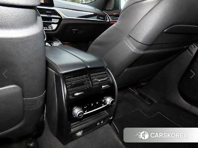 BMW 6 Series GT (G32) 2020 Коричневый из Кореи, фото 5