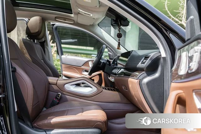 Mercedes-Benz GLE 2024 Черный из Китая, фото 5