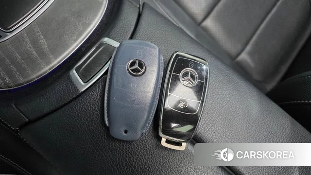 Mercedes-Benz E-Class W213 2022 Белый из Кореи, фото 5
