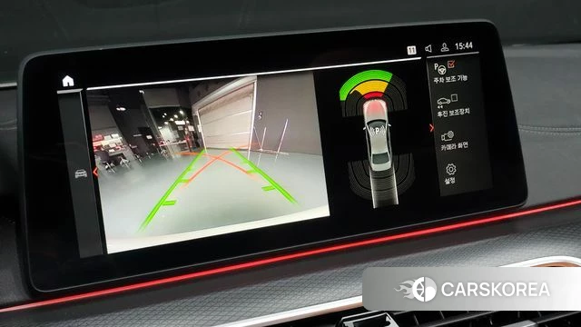 BMW 5 Series (G30) 2022 Белый из Кореи, фото 5