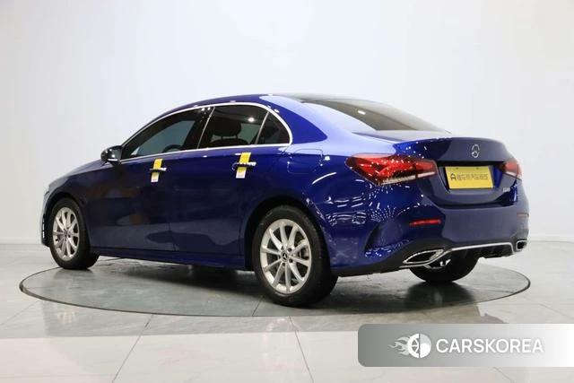 Mercedes-Benz A-Class 2022 Синий из Китая, фото 5