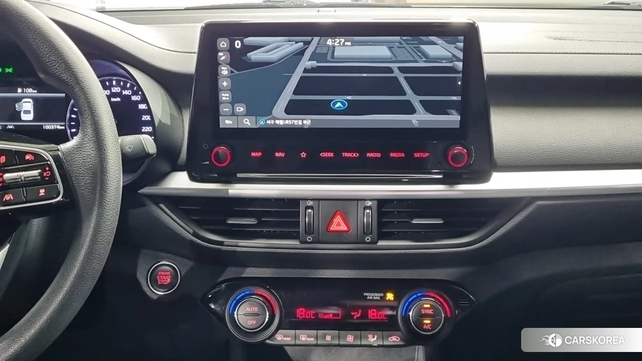 Kia The New K3 2nd generation 2023 Белый из Кореи, фото 5
