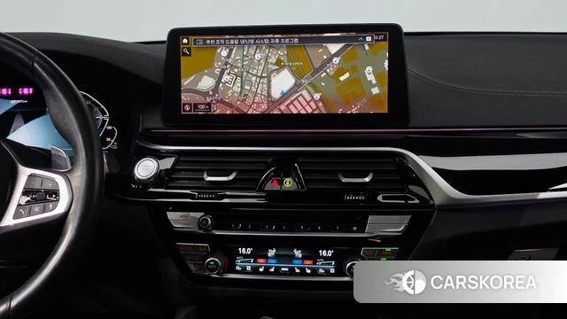 BMW 5 Series (G30) 2022 Черный из Кореи, фото 5