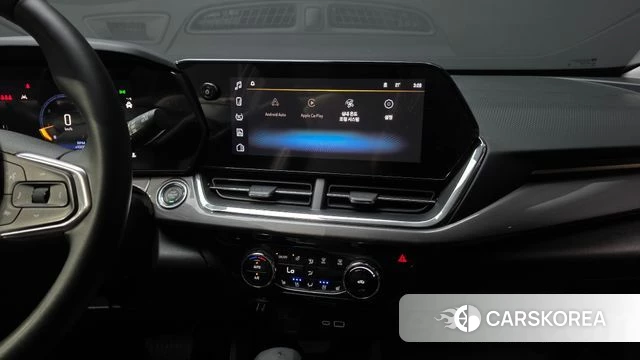 Chevrolet (GM Daewoo) Trax Crossover 2024 Черный из Кореи, фото 5