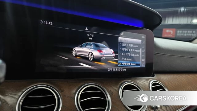 Mercedes-Benz E-Class W213 2019 Белый из Кореи, фото 5