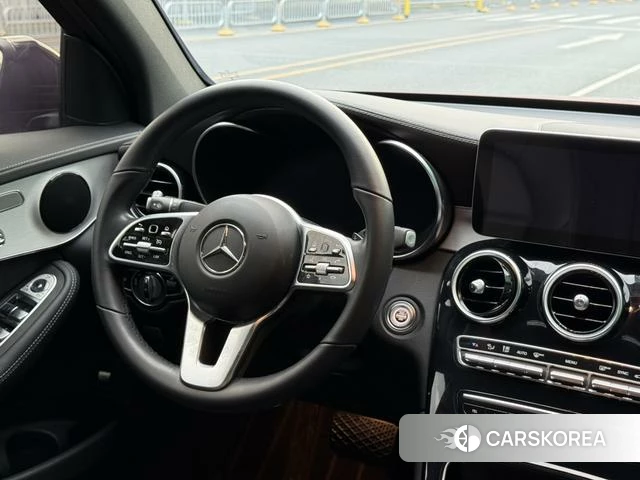 Mercedes-Benz GLC 2021 Красный из Китая, фото 5