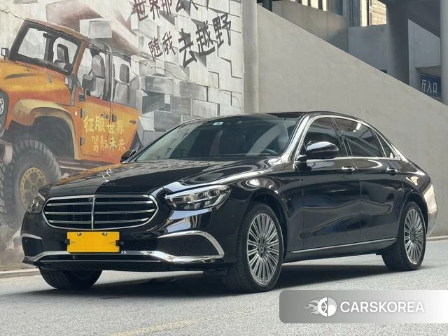 Mercedes-Benz E-Class 2023 Черный из Китая, фото 5