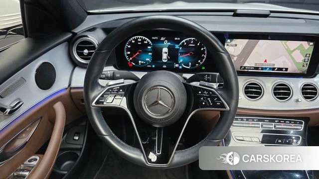 Mercedes-Benz E-Class W213 2021 Белый из Кореи, фото 5