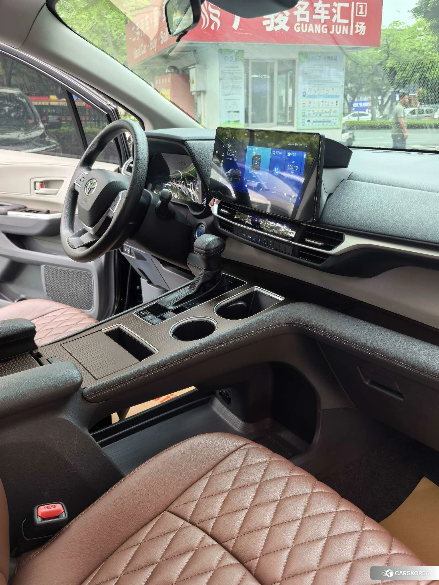 Toyota Sienna 2021 Черный из Китая, фото 5