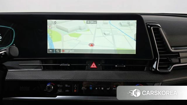 Kia Sportage 5th Generation 2023 Белый из Кореи, фото 5