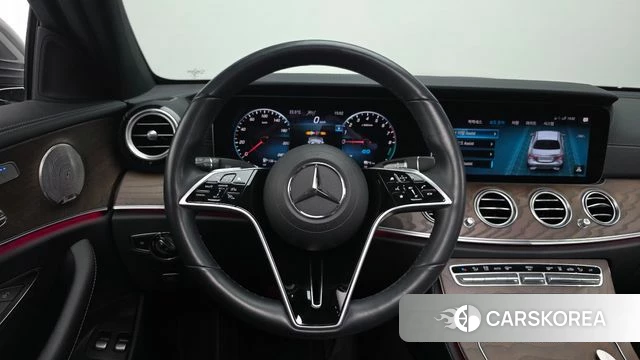 Mercedes-Benz E-Class W213 2021 Серый из Кореи, фото 5