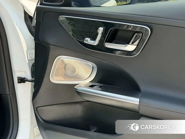 Mercedes-Benz C-class 2024 Белый из Китая, фото 5