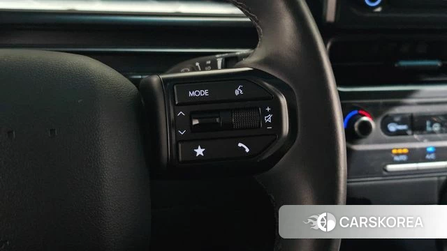 Hyundai The New Staria 2026 Белый из Кореи, фото 5