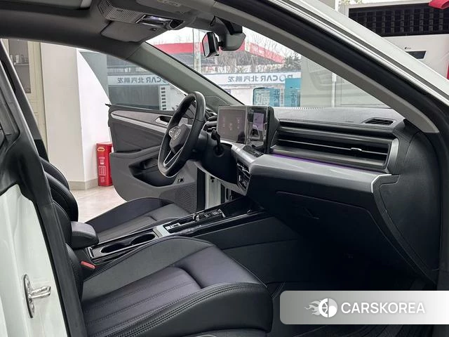 Volkswagen Lamando 2024 Белый из Китая, фото 5
