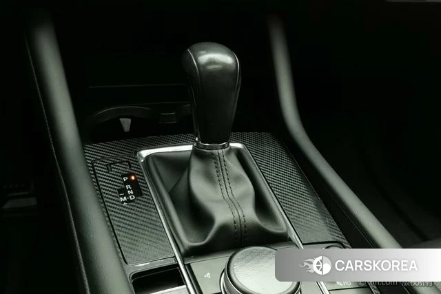 Mazda 3 2021 Красный из Китая, фото 5