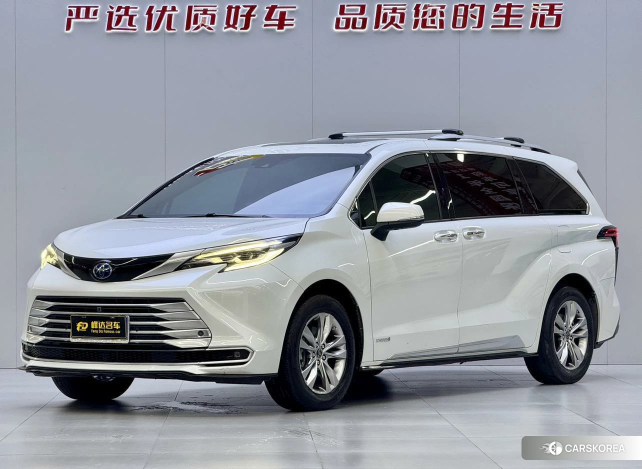 Toyota Sienna 2021 Белый из Китая, фото 5
