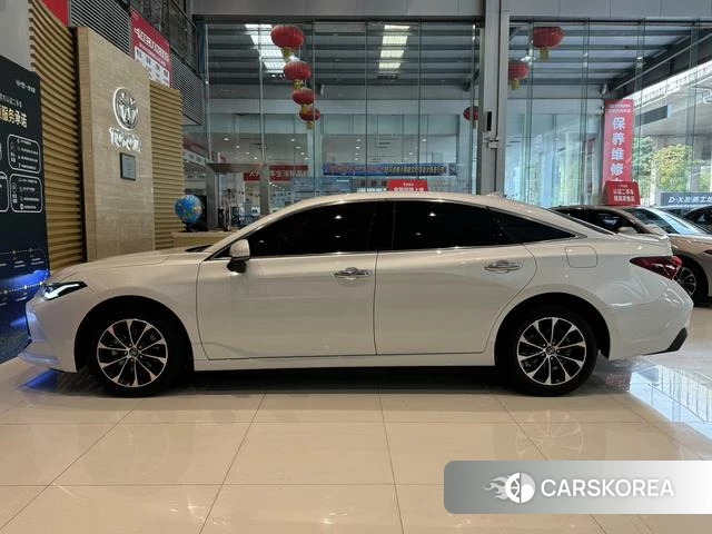Toyota Avalon 2023 Белый из Китая, фото 5