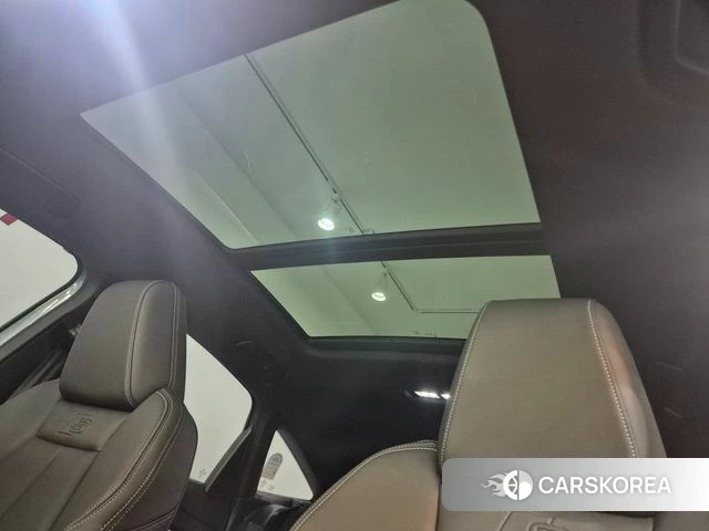 Audi Q4 e-Tron (F4) 2026 Небесно-голубой из Кореи, фото 5