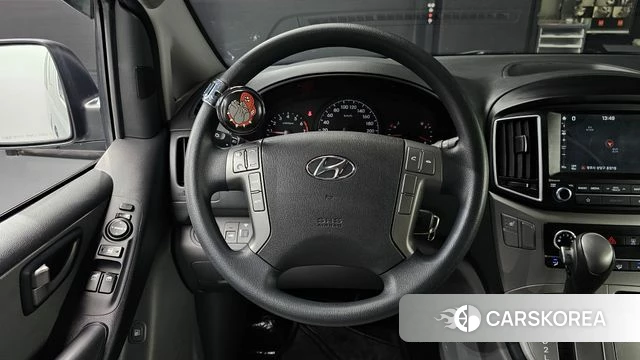 Hyundai The New Grand Starex 2018 Серебристо-серый из Кореи, фото 5