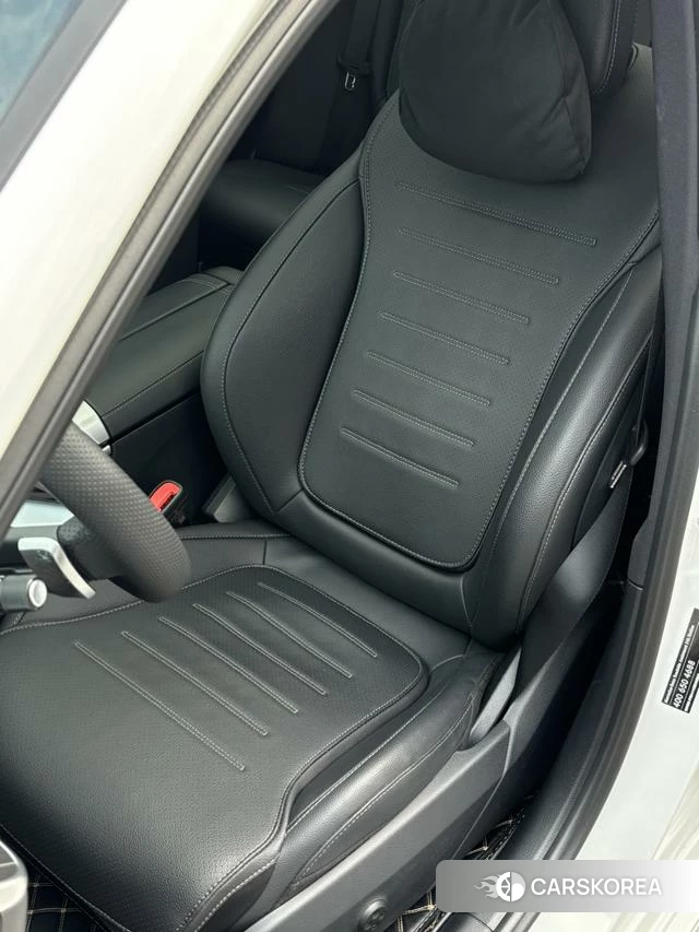 Mercedes-Benz C-class 2023 Белый из Китая, фото 5