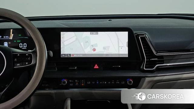 Kia Sportage 5th Generation Hybrid 2023 Белый из Кореи, фото 5